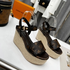 Louis Vuitton Sandals